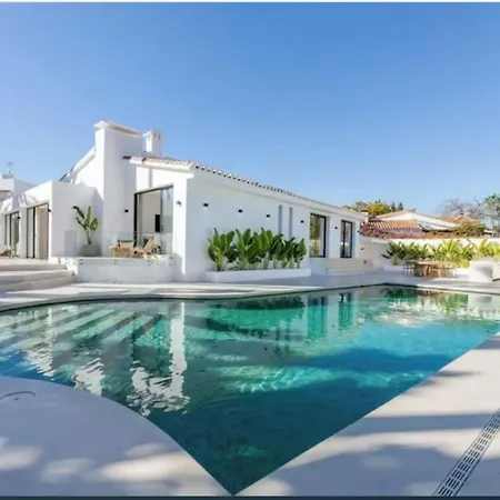 Unula Puerto Banus Apartment Marbella