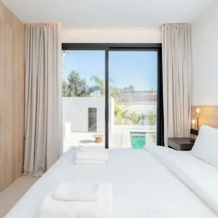 Unula Puerto Banus Apartment *