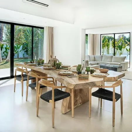 Unula Puerto Banus Apartment